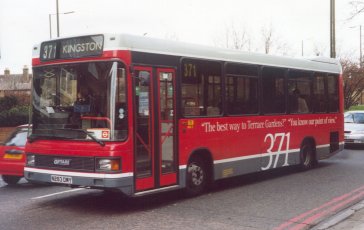 MV3 at Richmond Station, March 2000