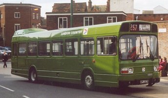 SNB257, East Grinstead Running Day, April 2001