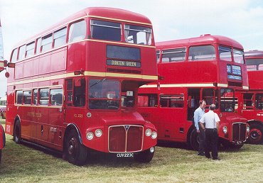 RCL2229 at Lingfield Show, August 2000