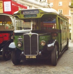 T219 at Covent Garden Piazza, Dec 98