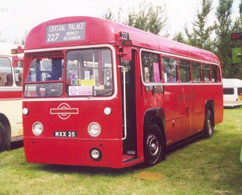 RF383 at Lingfield Show, August 2000
